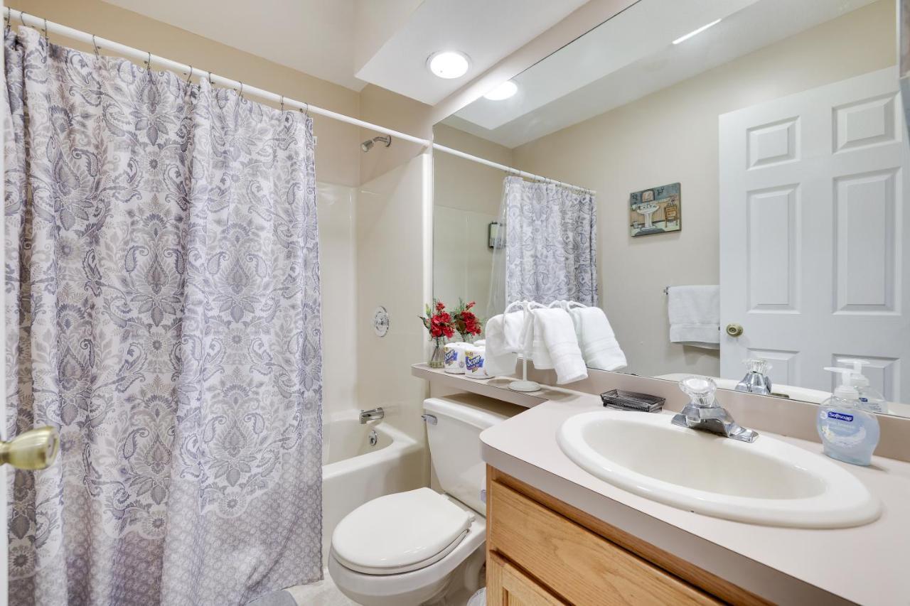 Pocono Mountain Home , Hot Tub- 1 Mile To Skiing! تانيرسفيل المظهر الخارجي الصورة